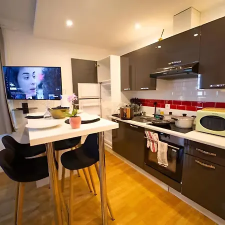 Kelys Prestige - Design & Balneo Prive דירה *